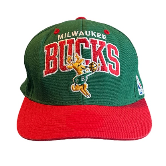 Mitchell & Ness Other - Mitchell & Ness Milwaukee‎ Bucks Embroidered Green Cap with Red Details One Size